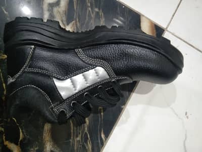 Protect plus safety shoes