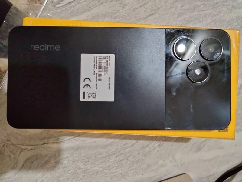 Realme c51 1