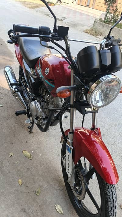 Ybz dx low mileage bike