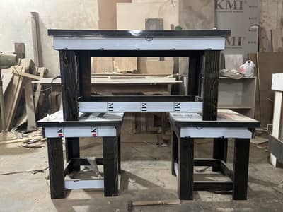 This Center Table Size. 2ft by 3.5ft / 2ft/by2ftColor . Black With Skin.