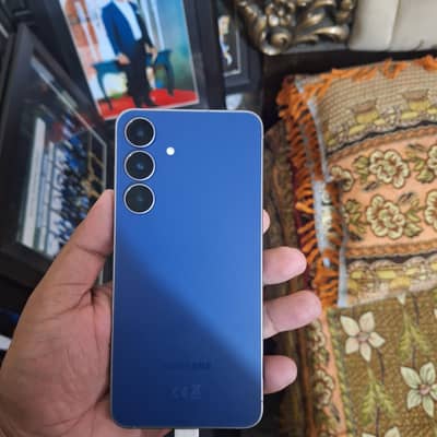 S25 FE . . . Just box open