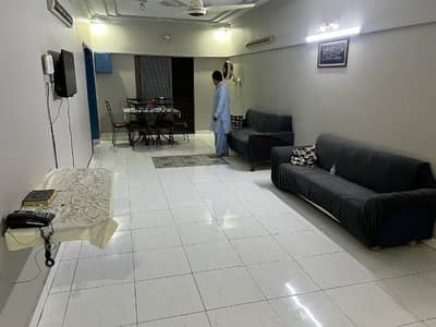 Flat For Sale Garden West (Near Naseem Cloth Market)