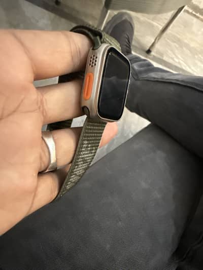 Apply Watch series 4 with org altar cover and org strap