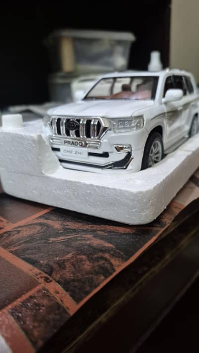 land cruiser die cast model
