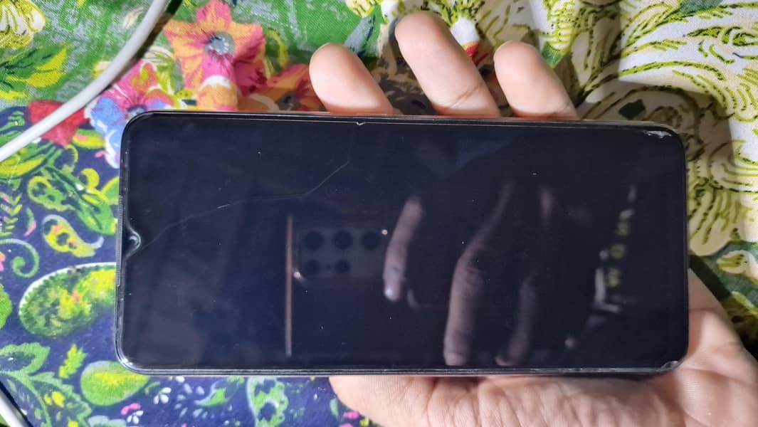 infinix hot 11play 4 /64 1