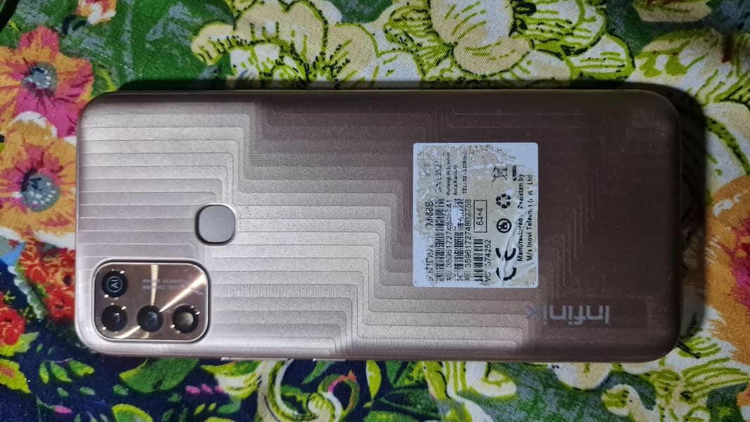 infinix hot 11play 4 /64 2