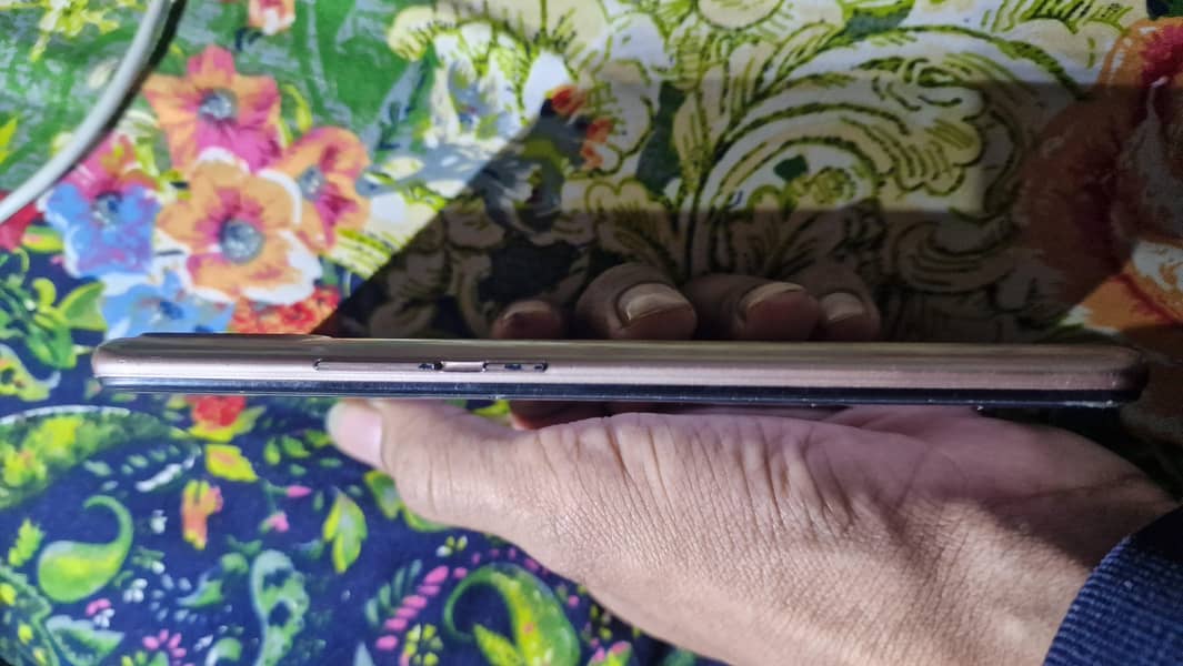 infinix hot 11play 4 /64 6