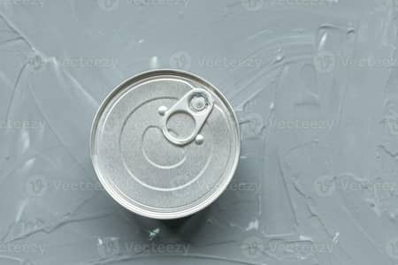 Cat food in premium quality.