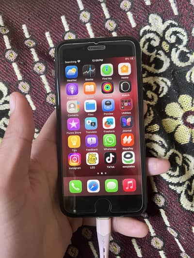 iPhone Se 3 With Box Water Pack