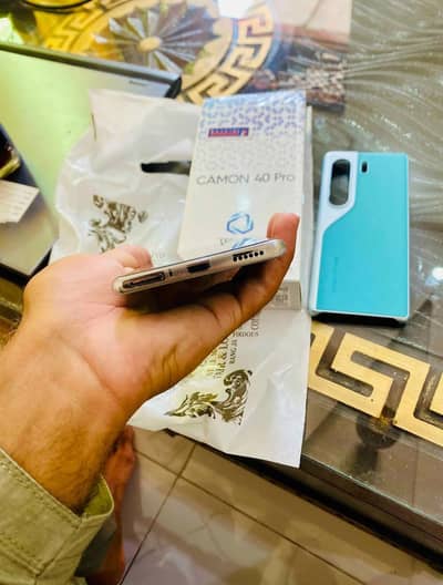 tecno camon 40 pro/16/256