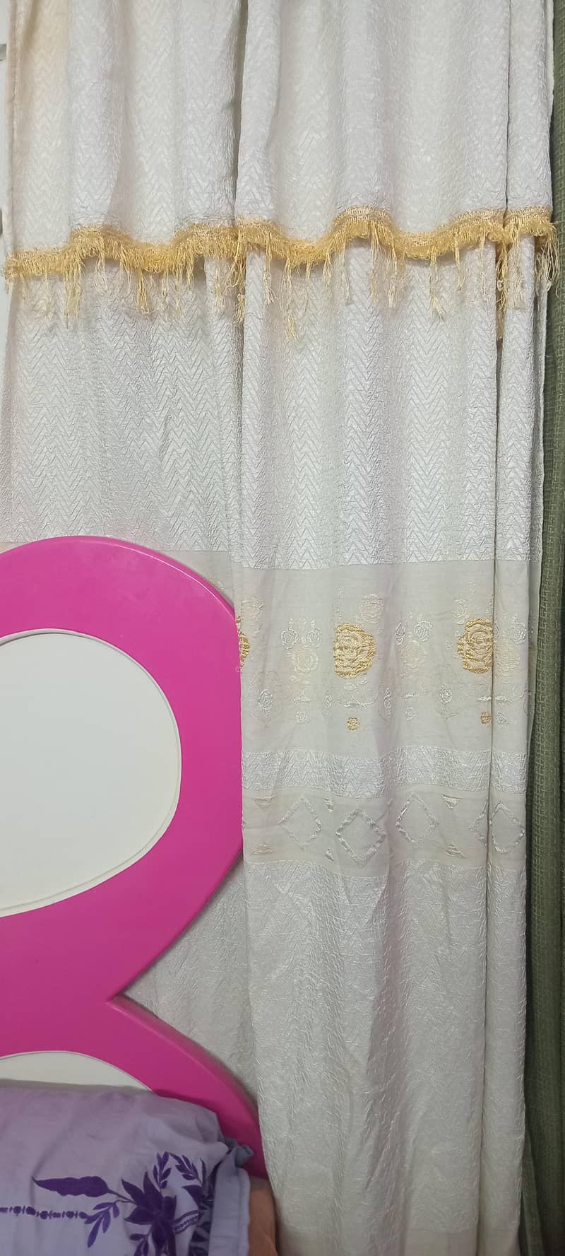 curtains 3