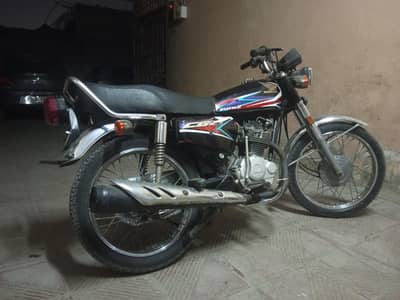 2019 model Honda cg 125 Karachi number