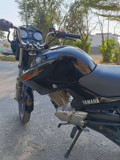Yamaha YBR 125
