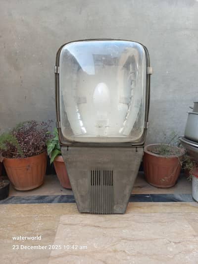 hp 250 watts Philips Holland Street lights