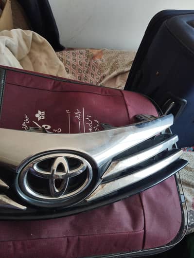 Toyota corolla front grill