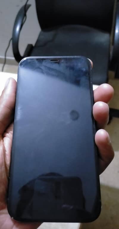 iPhone 12jv condition 10/10 battery health 94 water pack all ok mobile