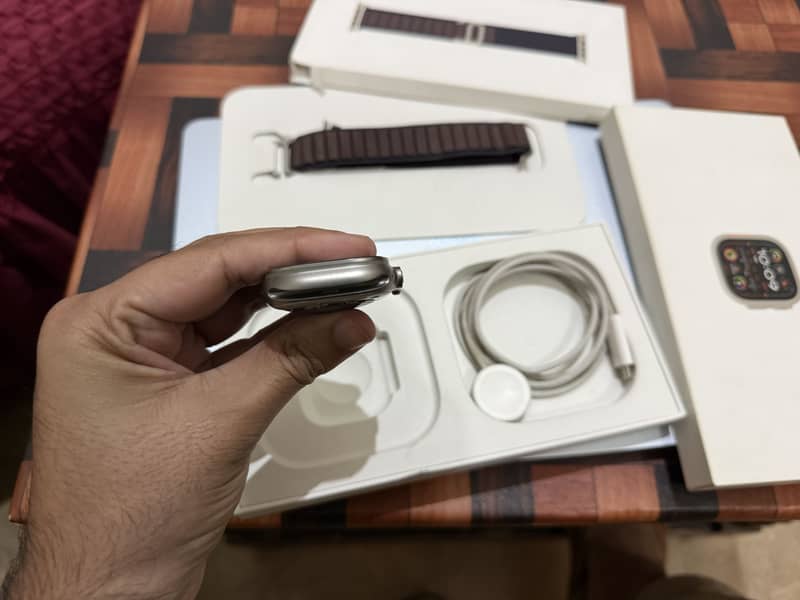 Apple Watch Ultra 2 3