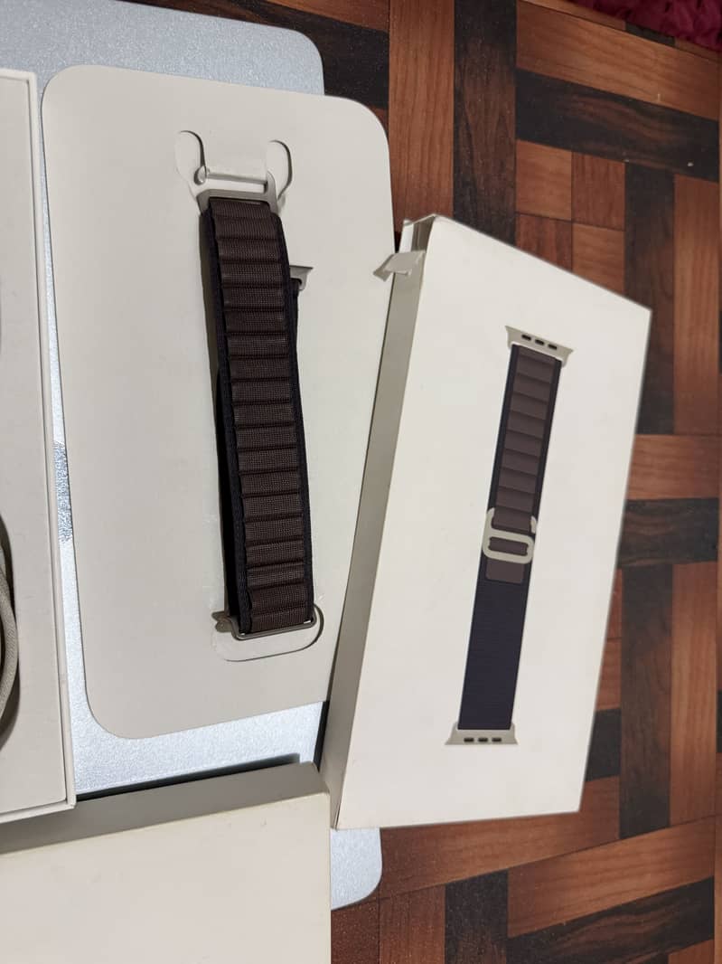 Apple Watch Ultra 2 8