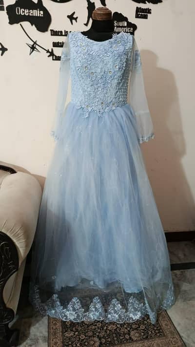 2 Maxi  sky bllue and pistachio color . . . .