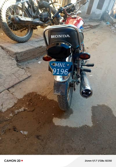 Honda 125 engine ok 10/8 ok sound condition ok for sales