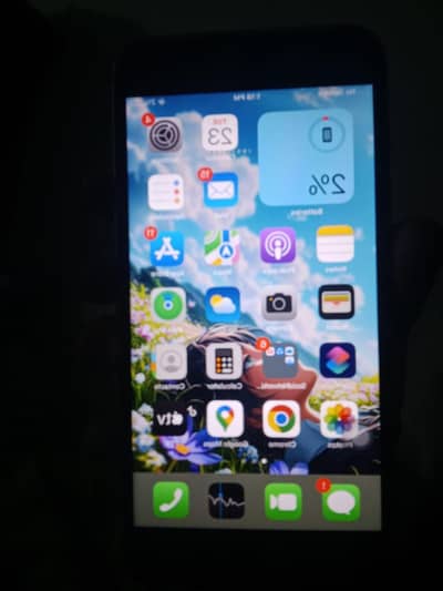 iphone 6s plus  32 gb   dono camera off  he bypass 03255221803