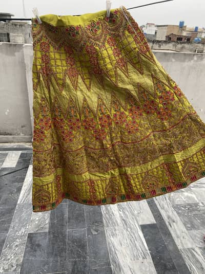 Mehndi lehnga and dupatta for sale