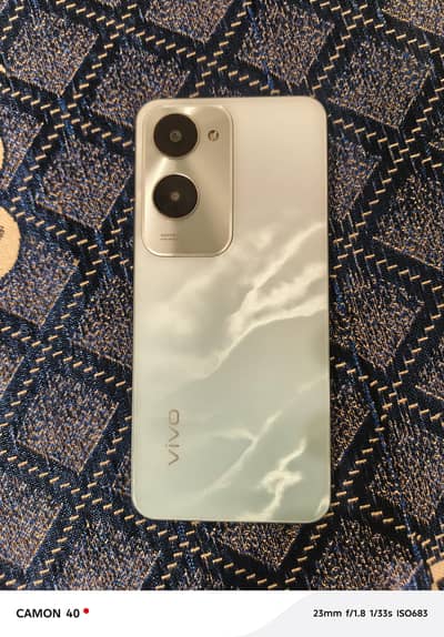 vivo y18 6GB 128GB