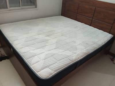 Mattress for urgently sale