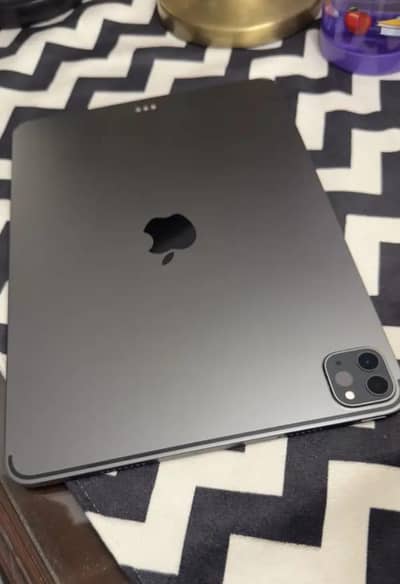 Apple iPad pro M1 chip