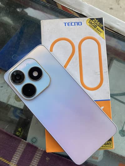 Tecno spark 20 8+8/256 for sale no open no repair