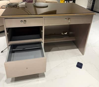 table to sale cheap rates