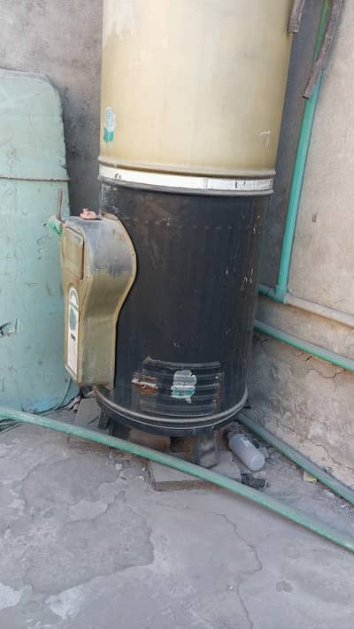 used main ha but 1st hand ha new hi liya tha