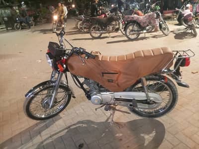 ok baik he koi Kam nhi he lo or cahlao