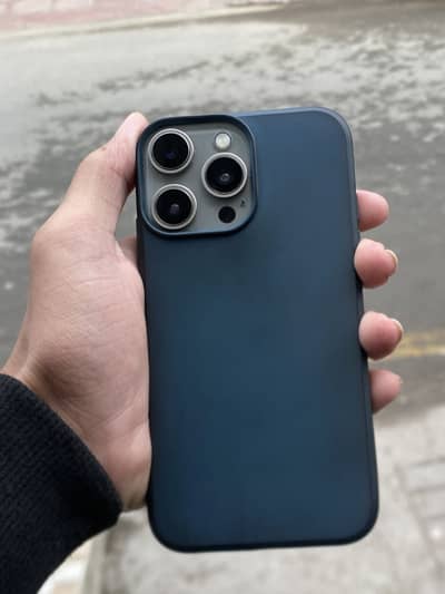 Iphone xr converted into 15 pro