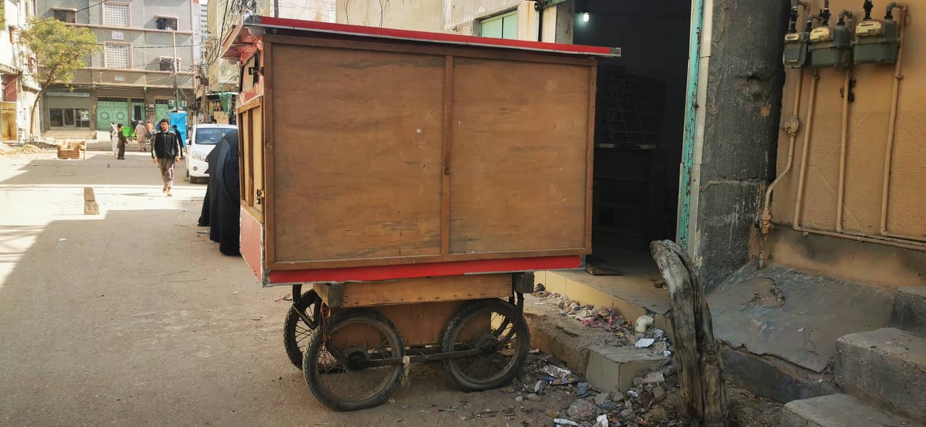 CABIN 10 BY 9 CONDITION 0