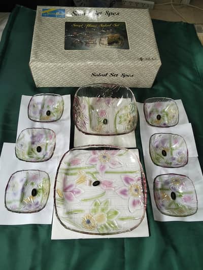 8 pieces sweet and salad dish UK