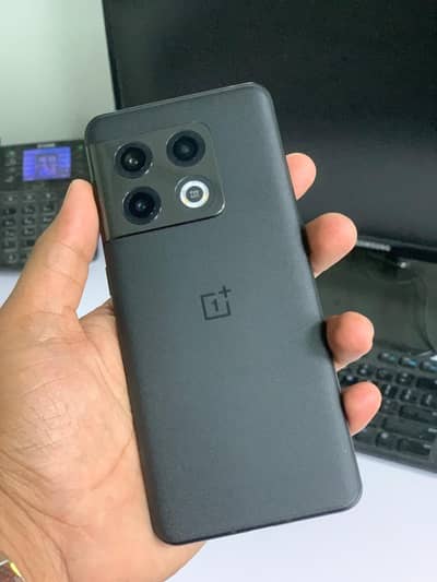 OnePlus 10 pro 5g 12/256 OEM Unlock Limited Edition