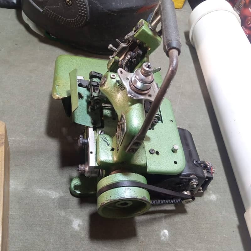 OVERL LOCK MACHINE 0