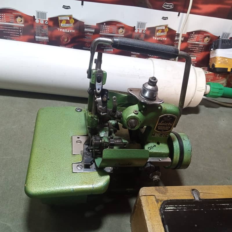 OVERL LOCK MACHINE 1