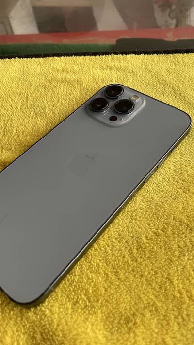 13 pro max 256gb pta approved