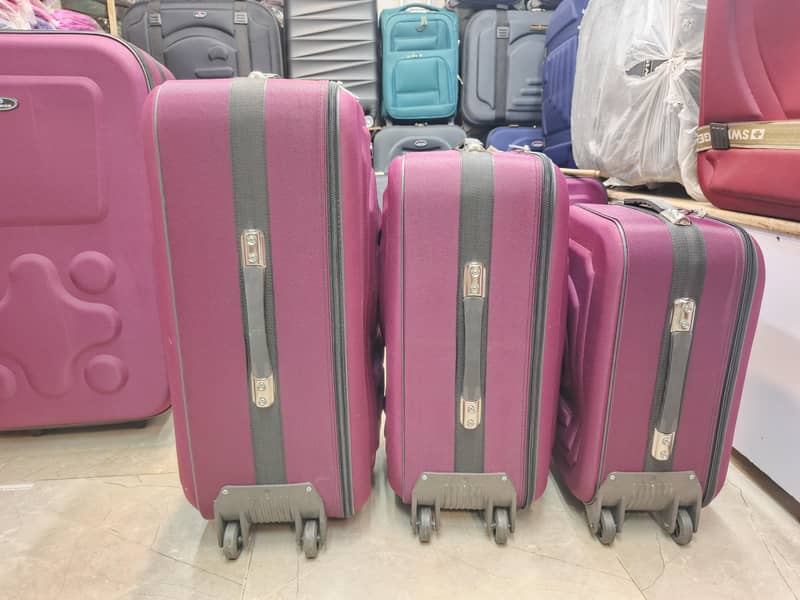 3pcs luggage pair 4
