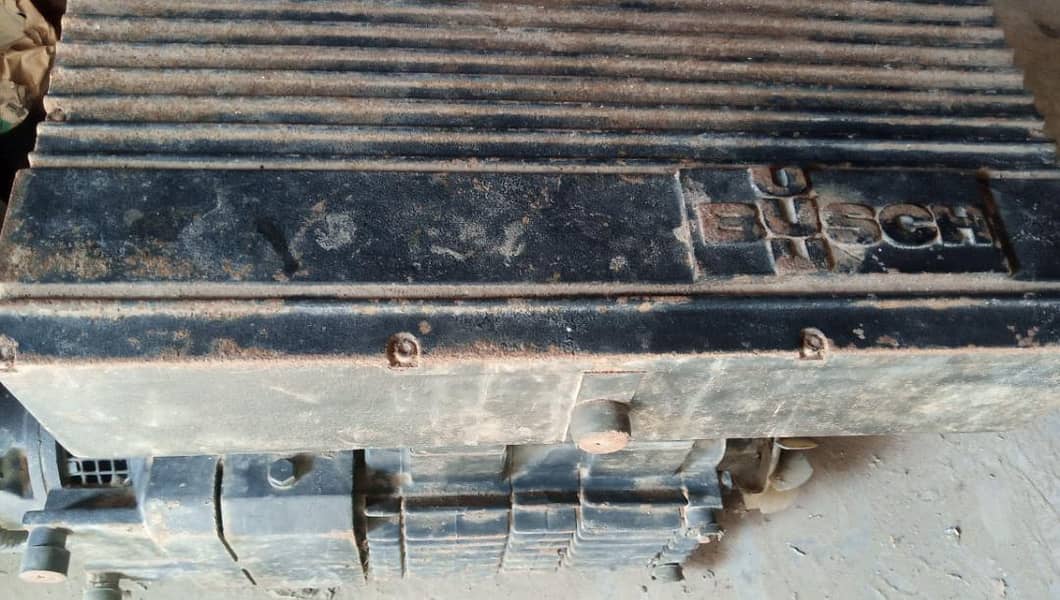 vacuum pump 6