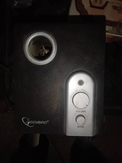 subwoofer used urgent sell only 2000 gembird