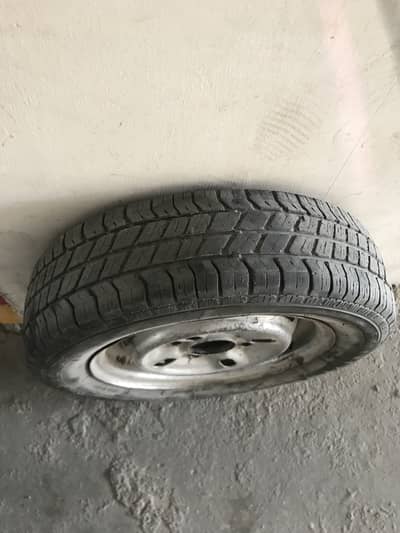 145 70 R12 Tyre for sale