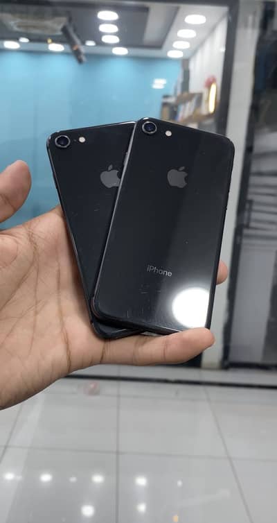 Iphone 8 non pta 64 and 256 GB waterpack
