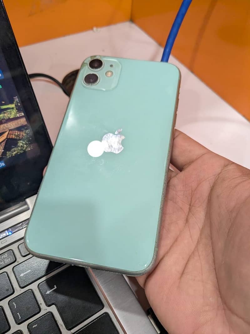 Apple iPhone 11 1
