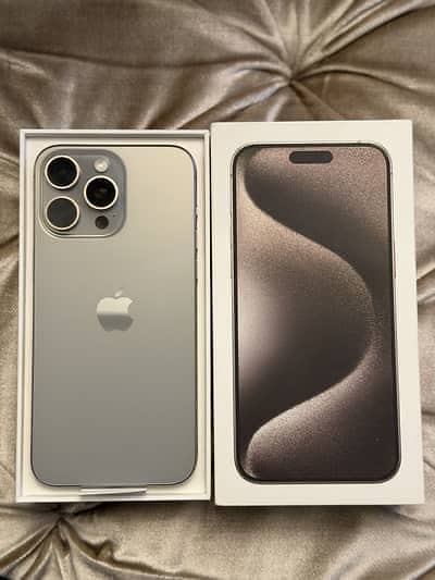 iPhone 15 pro max natural titanium