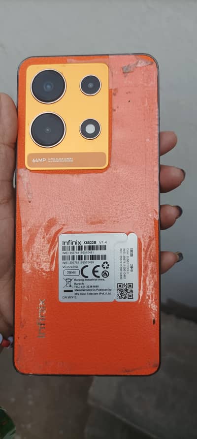 warranty abhi khatam hui Hai, complete box fast charging