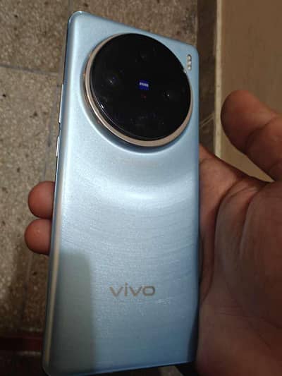 Vivo X100 pro