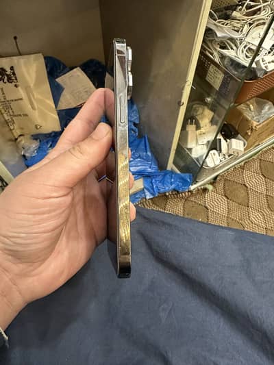 Iphone 13 pro max with box Non Pta water pack